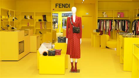 fendi la vallee|Fendi La Vallee Village Temp Outlet.